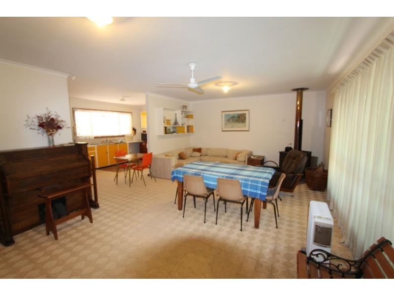 Broke NSW 2330