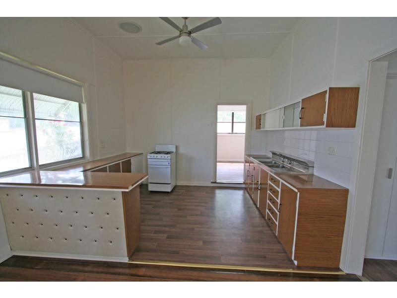 50 Hall Street, Cessnock NSW 2325
