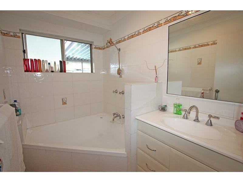 17 Buckingham Close, Thornton NSW 2322