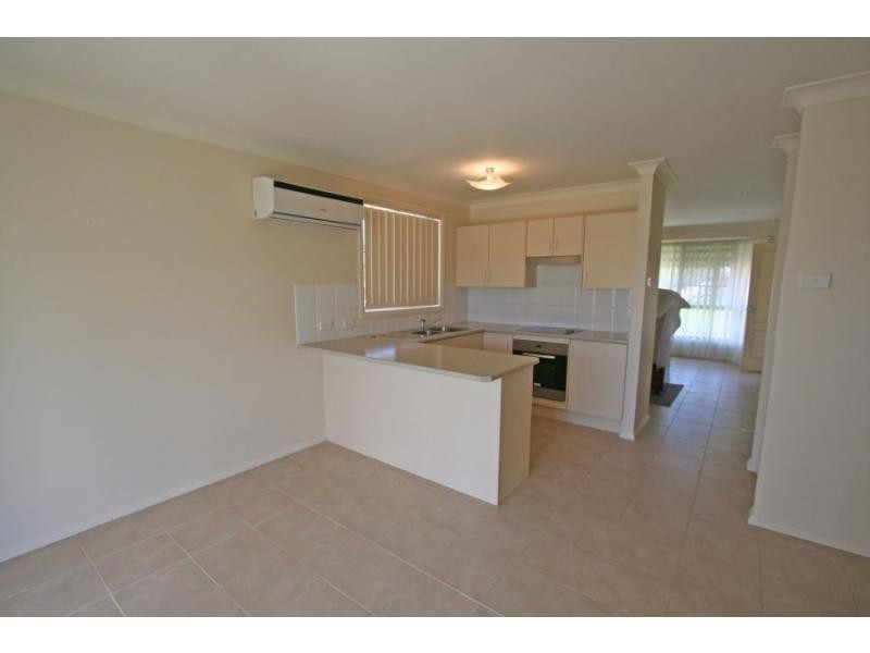 2/44 Pokolbin Street, Aberdare NSW 2325