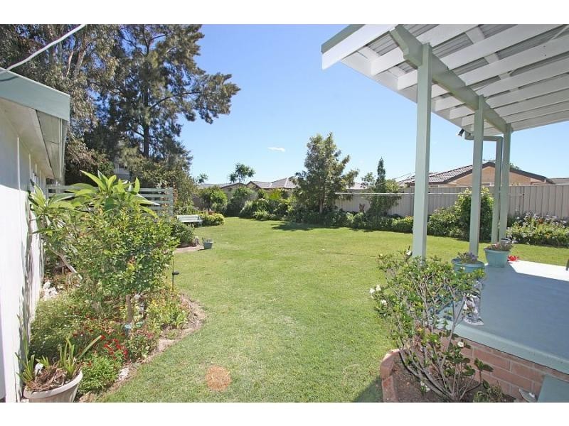 42 Anzac Avenue, Cessnock NSW 2325