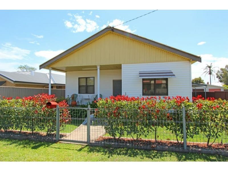 3 George Street, Cessnock NSW 2325