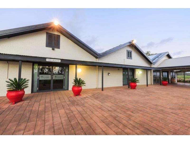 310 Oakey Creek Road, Pokolbin NSW 2320