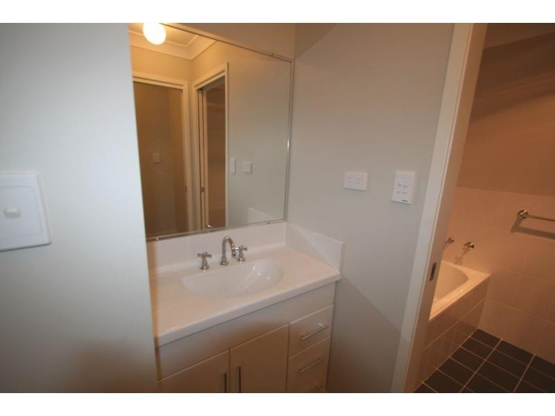 1/36A Pokolbin Street, Kearsley NSW 2325