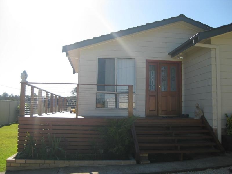 11 Oxford Street, Greta NSW 2334