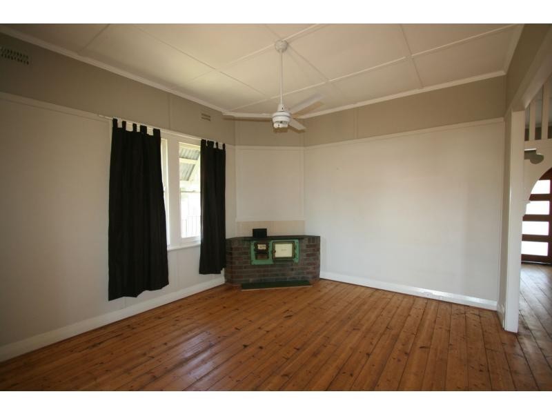44 Love Street, Cessnock NSW 2325
