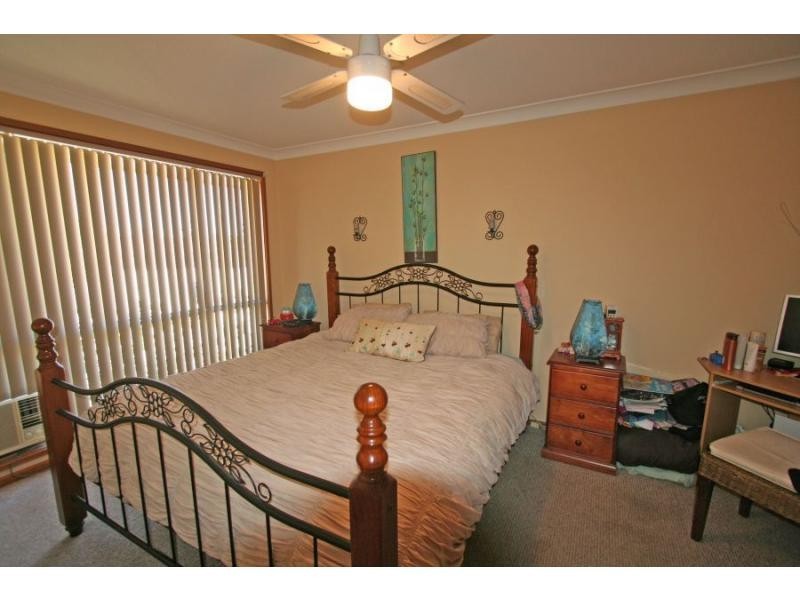 8 Comerford Close, Aberdare NSW 2325