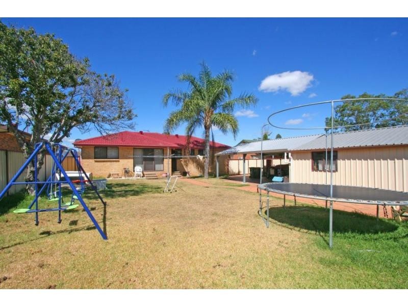 8 Comerford Close, Aberdare NSW 2325
