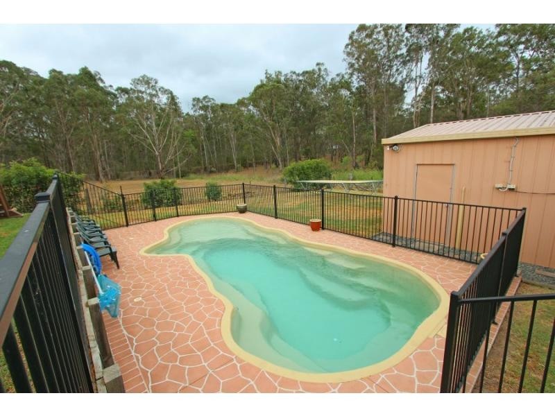 20 Blacks Road, Paxton NSW 2325