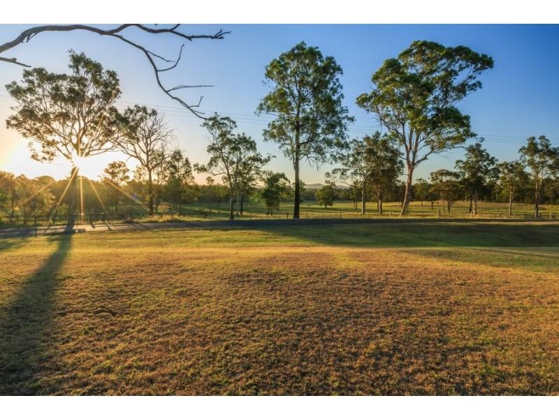 7 Jacaranda Grove, Elrington NSW 2325