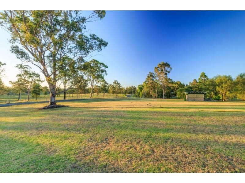 7 Jacaranda Grove, Elrington NSW 2325