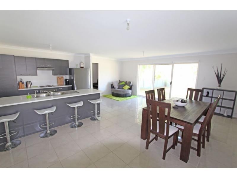 25 Olney Street, Ellalong NSW 2325