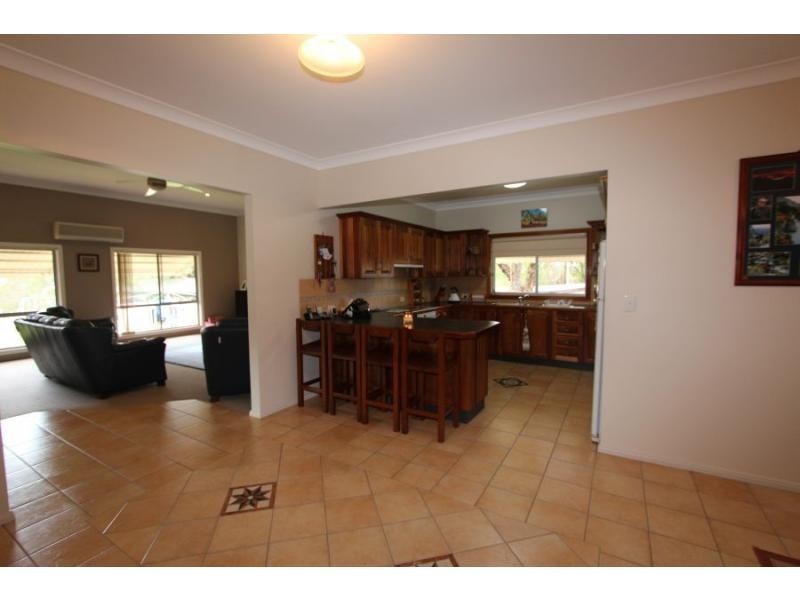 53 Caledonia Street, Kearsley NSW 2325