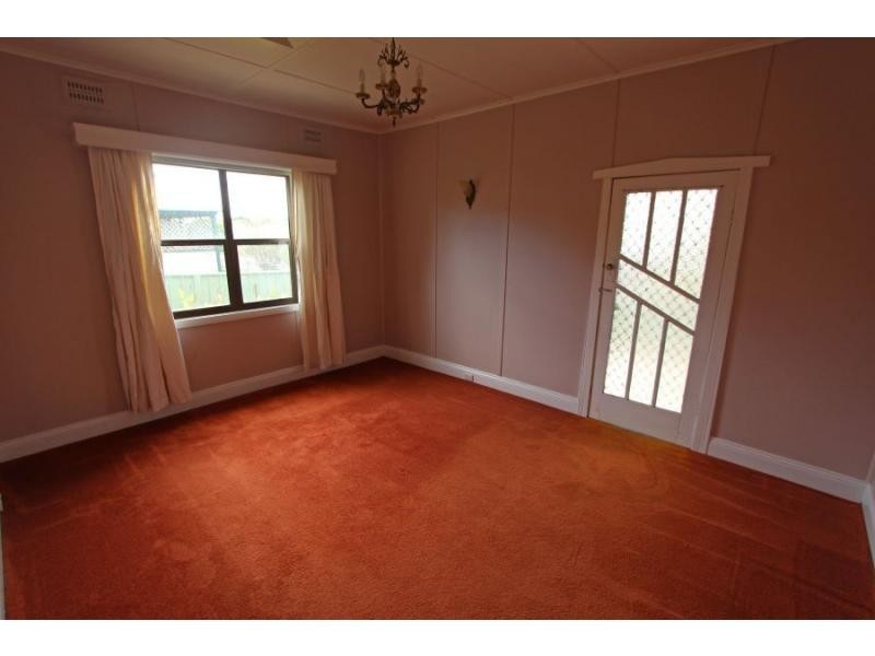 27 Mayfield Street, Cessnock NSW 2325