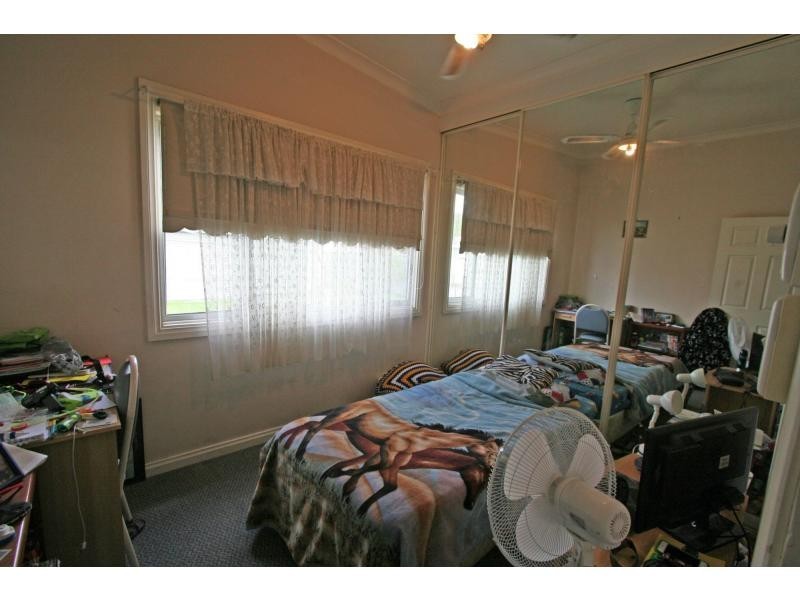 27 Maclean Street, Cessnock NSW 2325