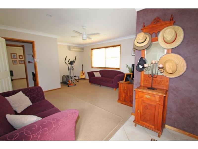 53 Mavis Street, Cessnock NSW 2325