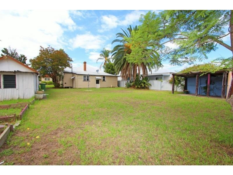 16 Catherine Street, Cessnock NSW 2325