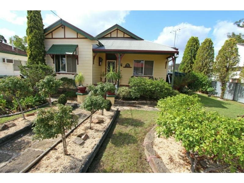 38 Anzac Avenue, Cessnock NSW 2325