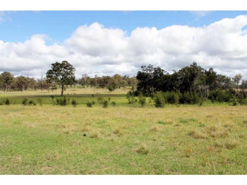 995 Sandy Creek Road, Quorrobolong NSW 2325
