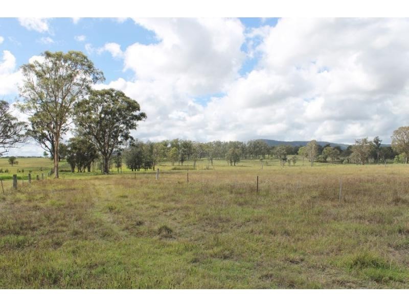 995 Sandy Creek Road, Quorrobolong NSW 2325