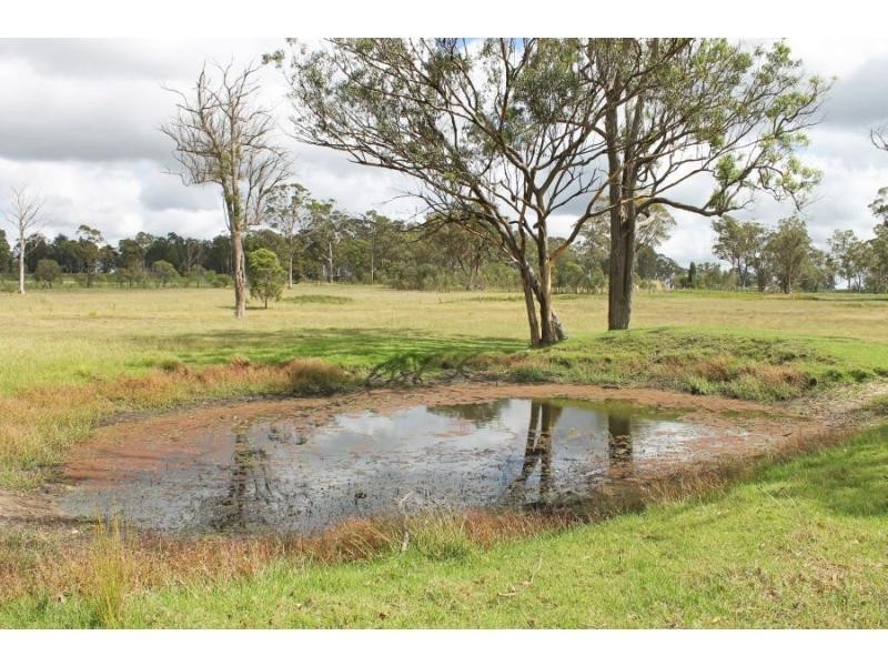 995 Sandy Creek Road, Quorrobolong NSW 2325