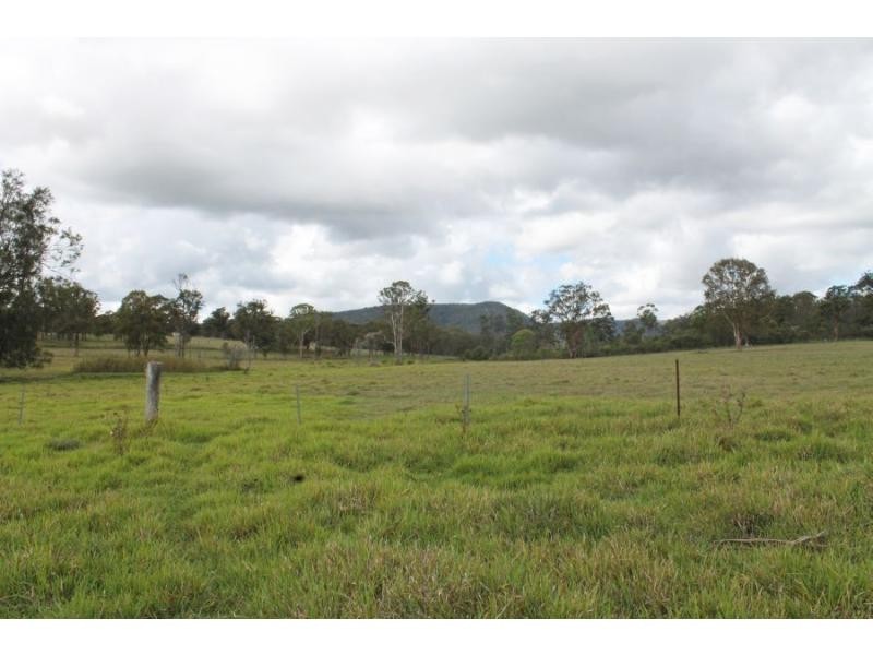 995 Sandy Creek Road, Quorrobolong NSW 2325