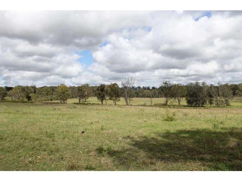 995 Sandy Creek Road, Quorrobolong NSW 2325