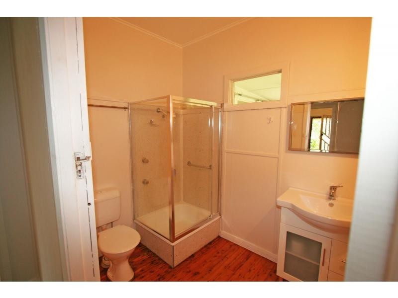 25 Wollombi Road, Cessnock NSW 2325