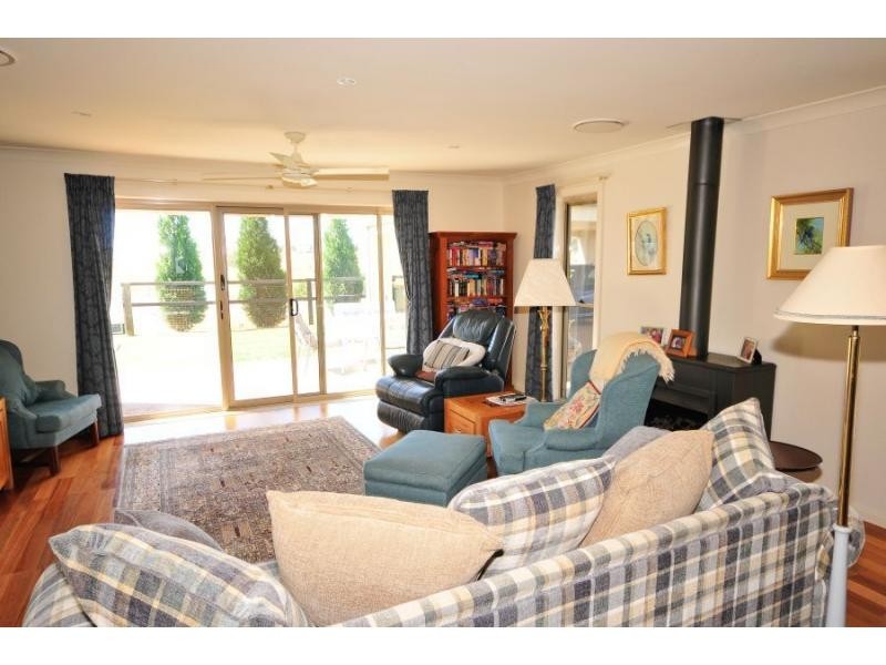 665 Luskintyre Road, Luskintyre NSW 2321