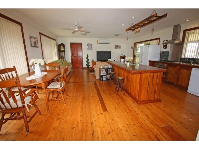 28 Lismore Street, Abermain NSW 2326