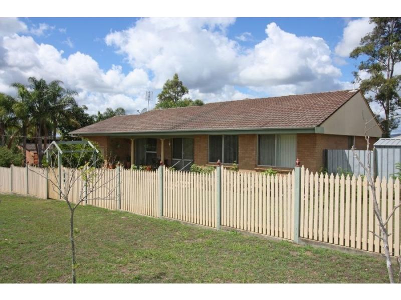 28 Lismore Street, Abermain NSW 2326