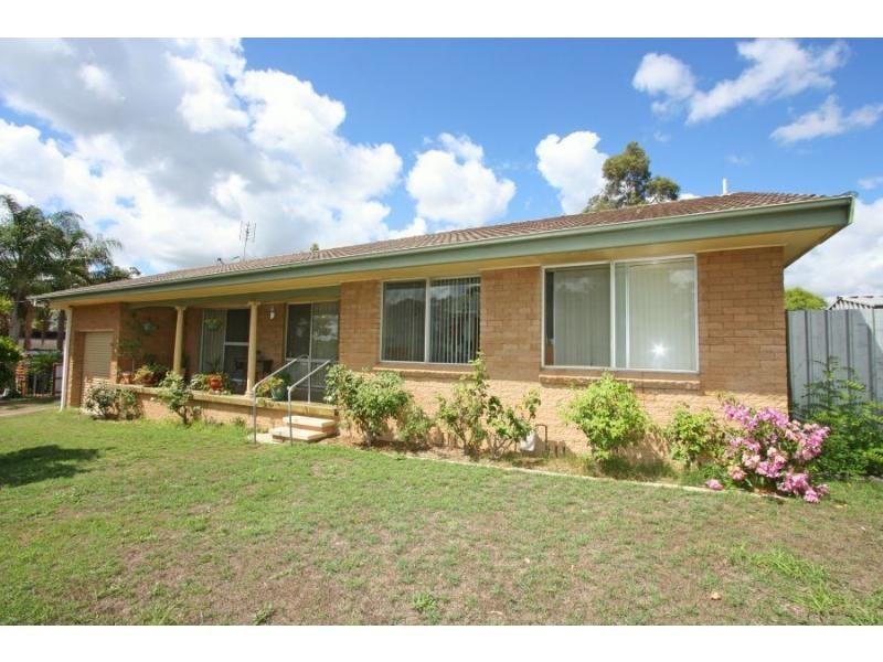 28 Lismore Street, Abermain NSW 2326