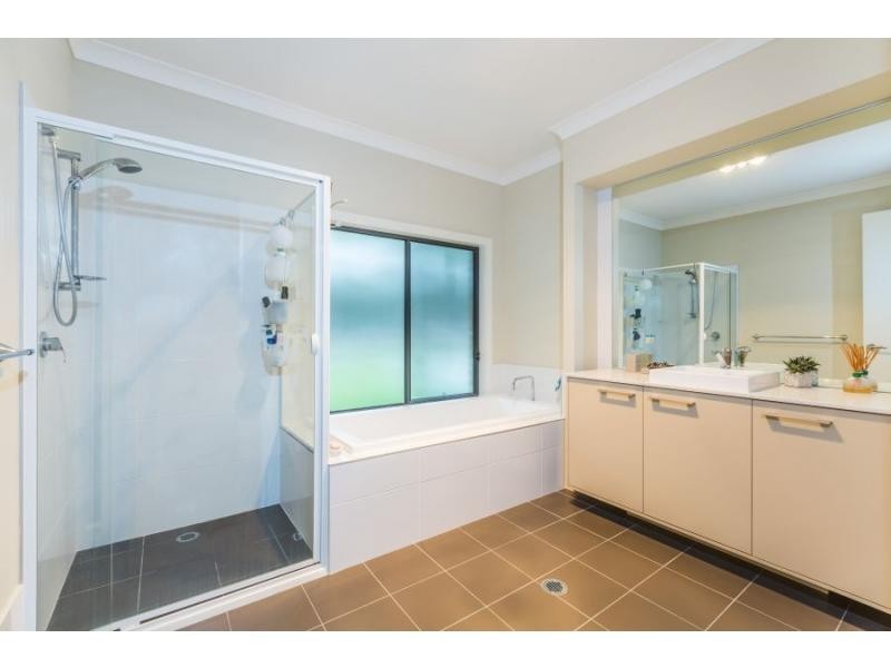 90 Millfield Road, Paxton NSW 2325
