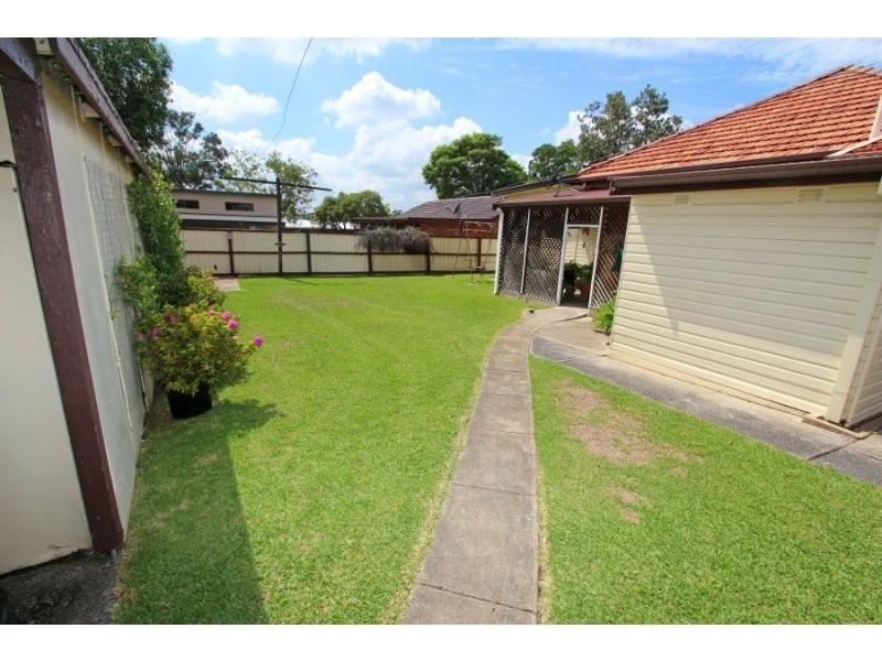 4 Jurd Street, Cessnock NSW 2325