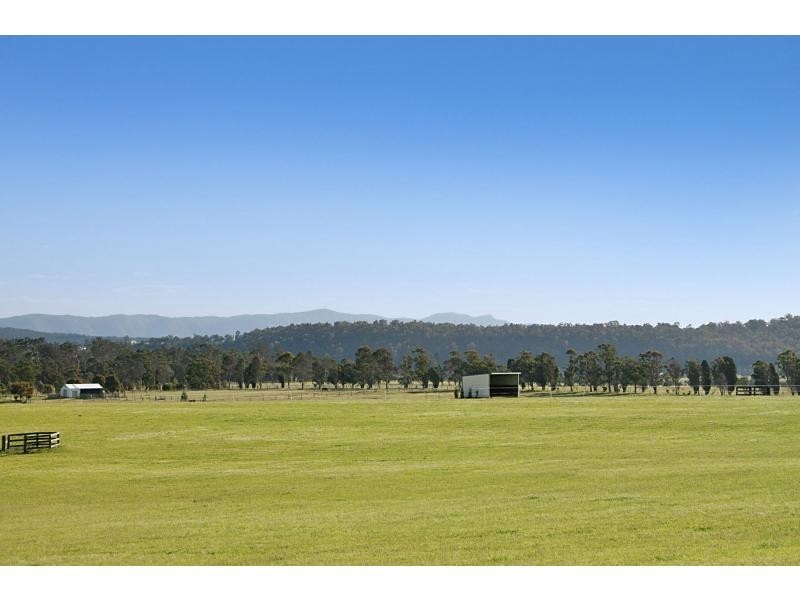 665 Luskintyre Road, Luskintyre NSW 2321