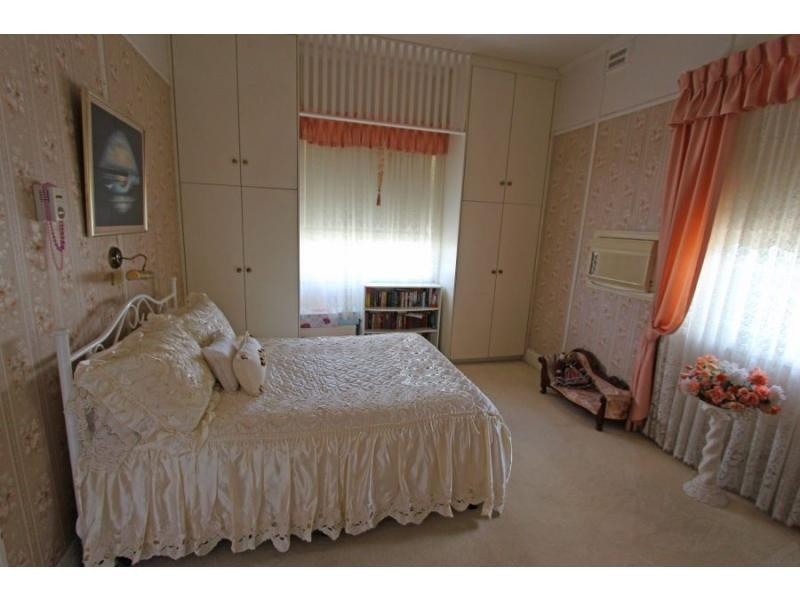 2 Catherine Street, Cessnock NSW 2325
