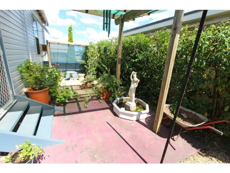 2 Catherine Street, Cessnock NSW 2325