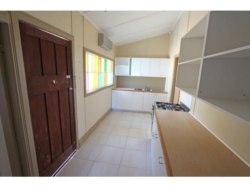 35 Edgeworth Street, Cessnock NSW 2325