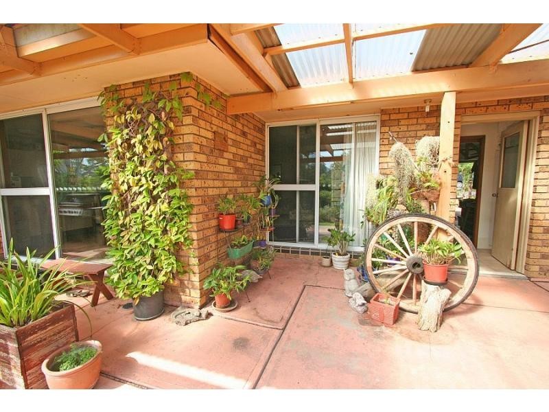 25 Mayne Street, North Rothbury NSW 2335