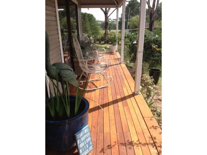 1281 Leggetts Drive, Mount Vincent NSW 2323