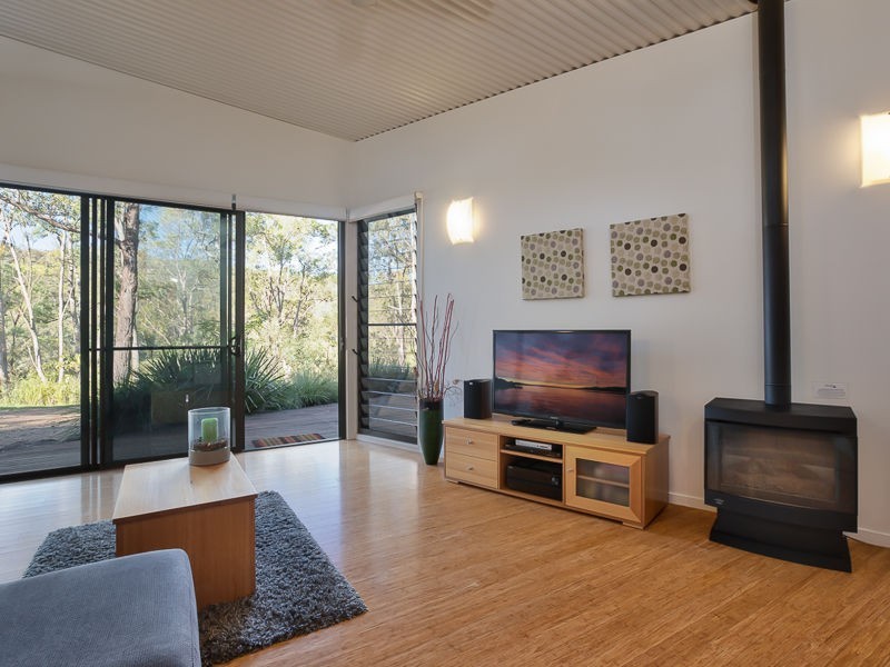 118 Narone Creek Road, Wollombi NSW 2325