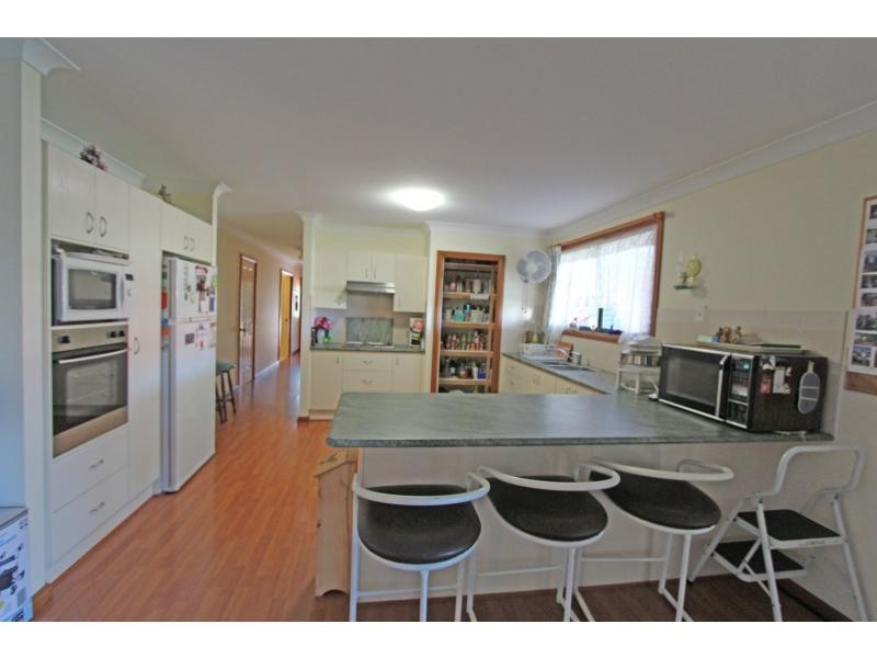 76 Lismore Street, Abermain NSW 2326