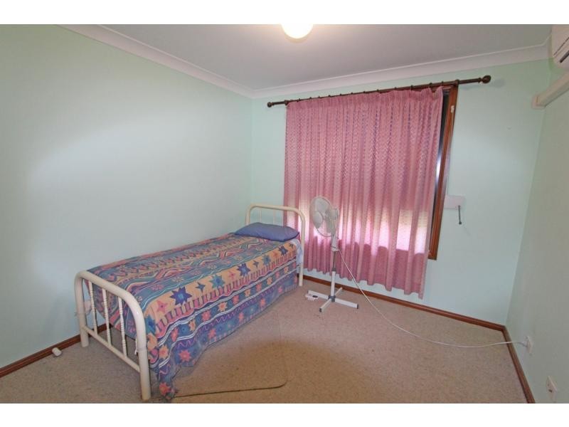 76 Lismore Street, Abermain NSW 2326