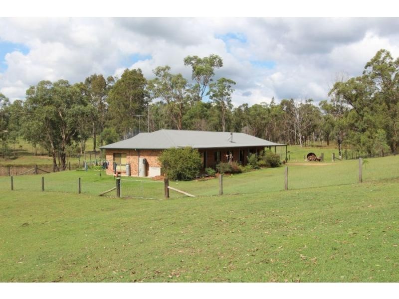 249 Tuckers Lane, Rothbury NSW 2320