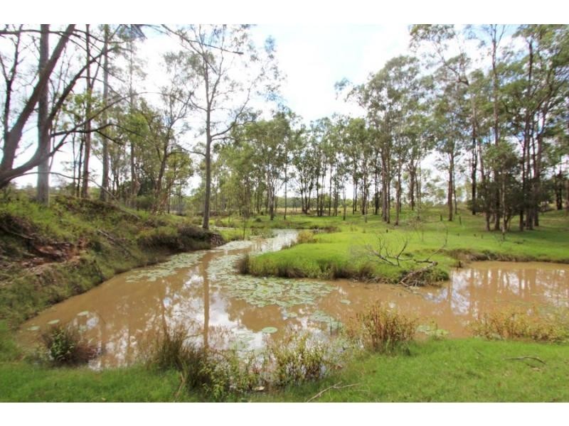 249 Tuckers Lane, Rothbury NSW 2320