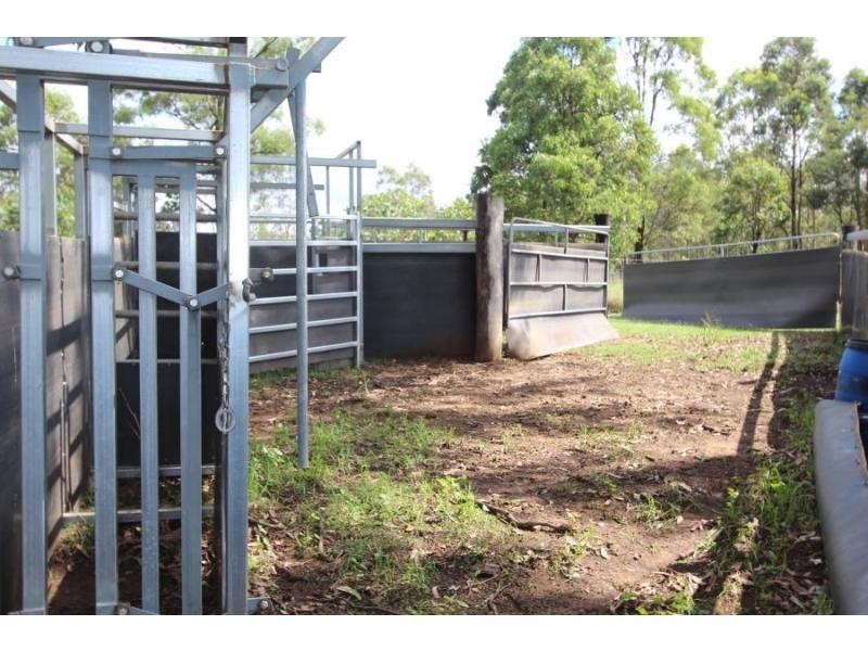 249 Tuckers Lane, Rothbury NSW 2320