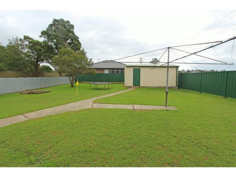 1 Whitburn Street, Greta NSW 2334