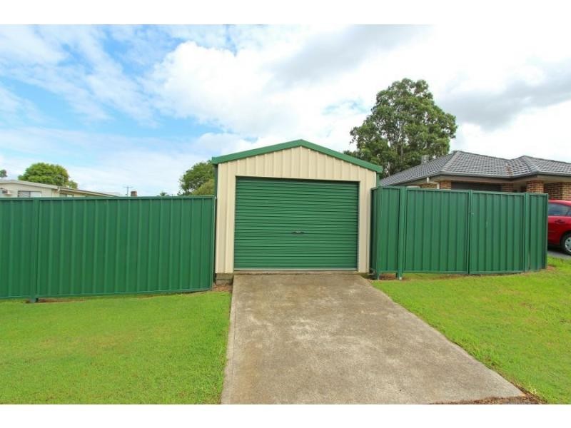 1 Whitburn Street, Greta NSW 2334