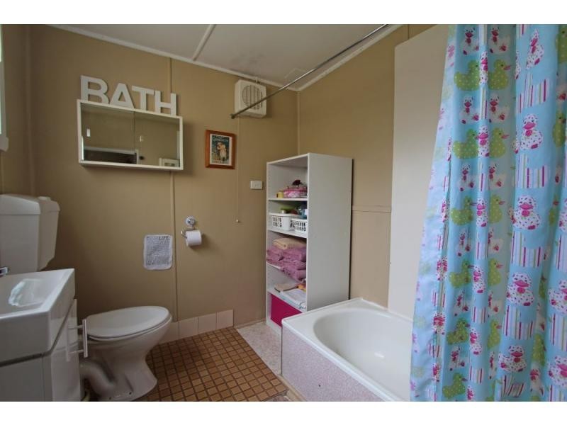 1 Whitburn Street, Greta NSW 2334