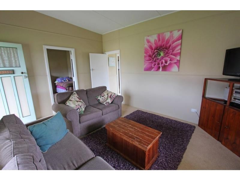 1 Whitburn Street, Greta NSW 2334